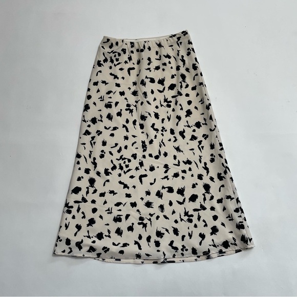 GILLI midi skirt - Picture 1 of 5